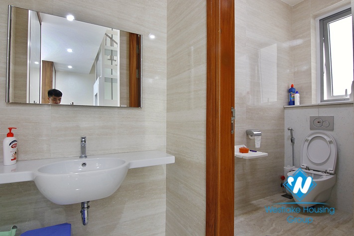  Massive ambassador corner villa for rent in Vinhomes Riverside - Long Bien